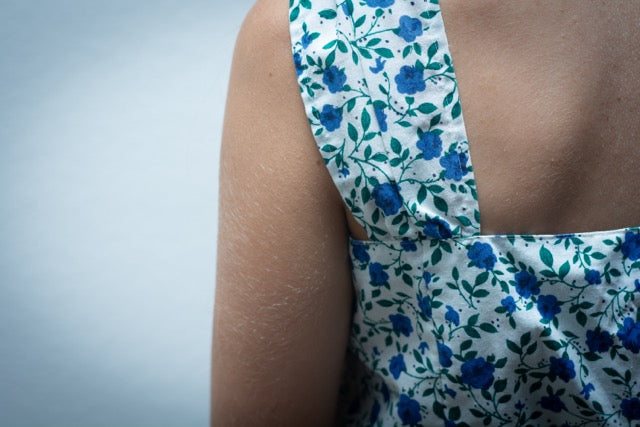 Vintage Blue Floral Crop Tank